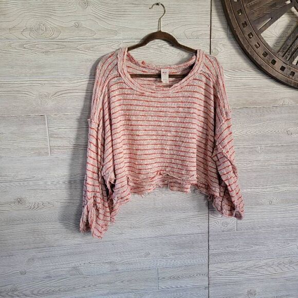 We The Free Island Girl Hacci Stripped Shirt Womens SZ M Oversized Distressed Re - Picture 2 of 7